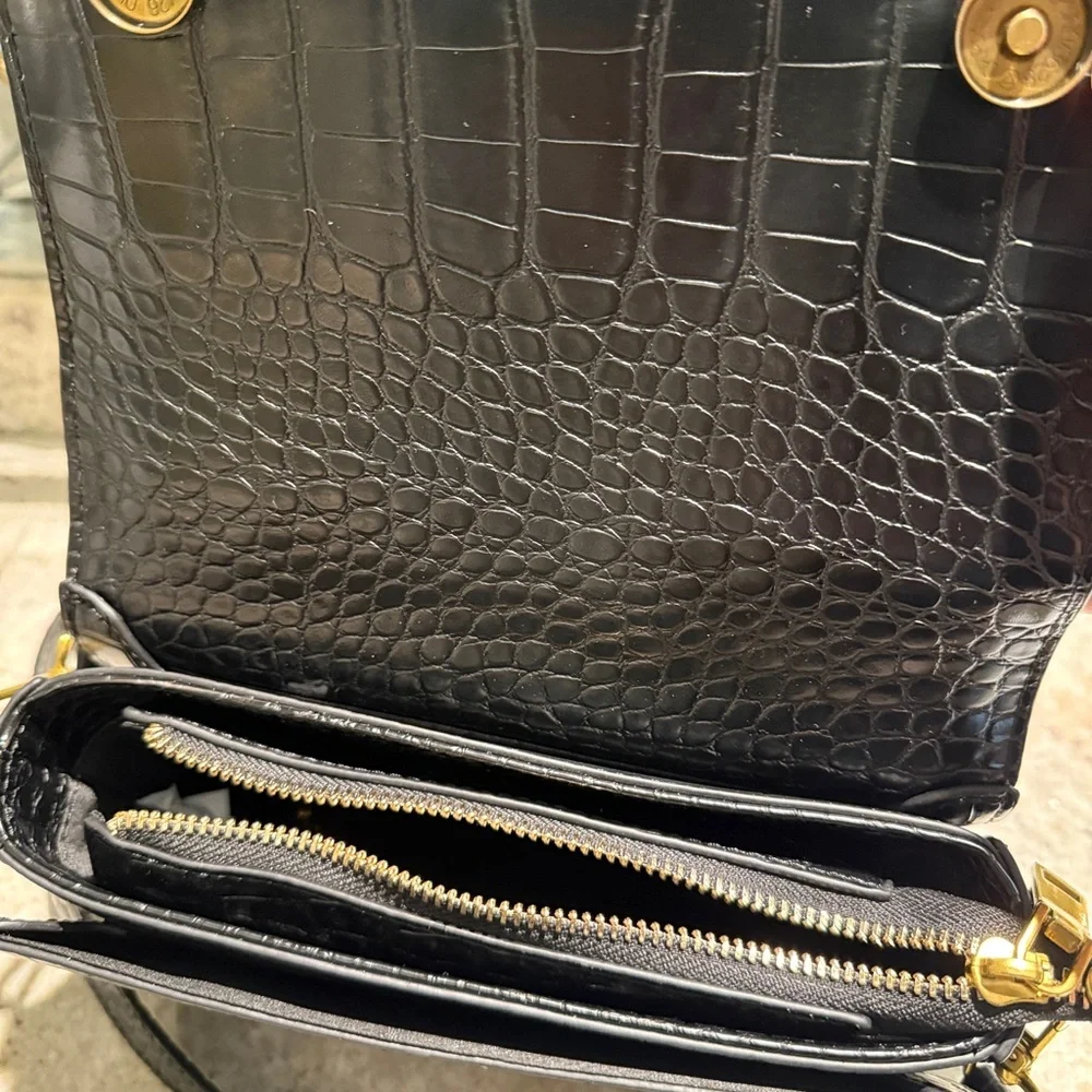 Black Croc-Embossed Crossbody Bag with Gold Accents - Picture 6 of 8